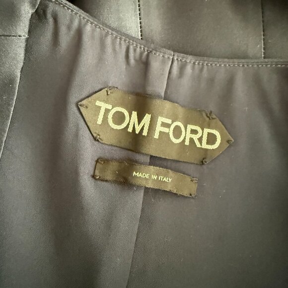 Tom Ford navy silk vest size 42 - Picture 3 of 8